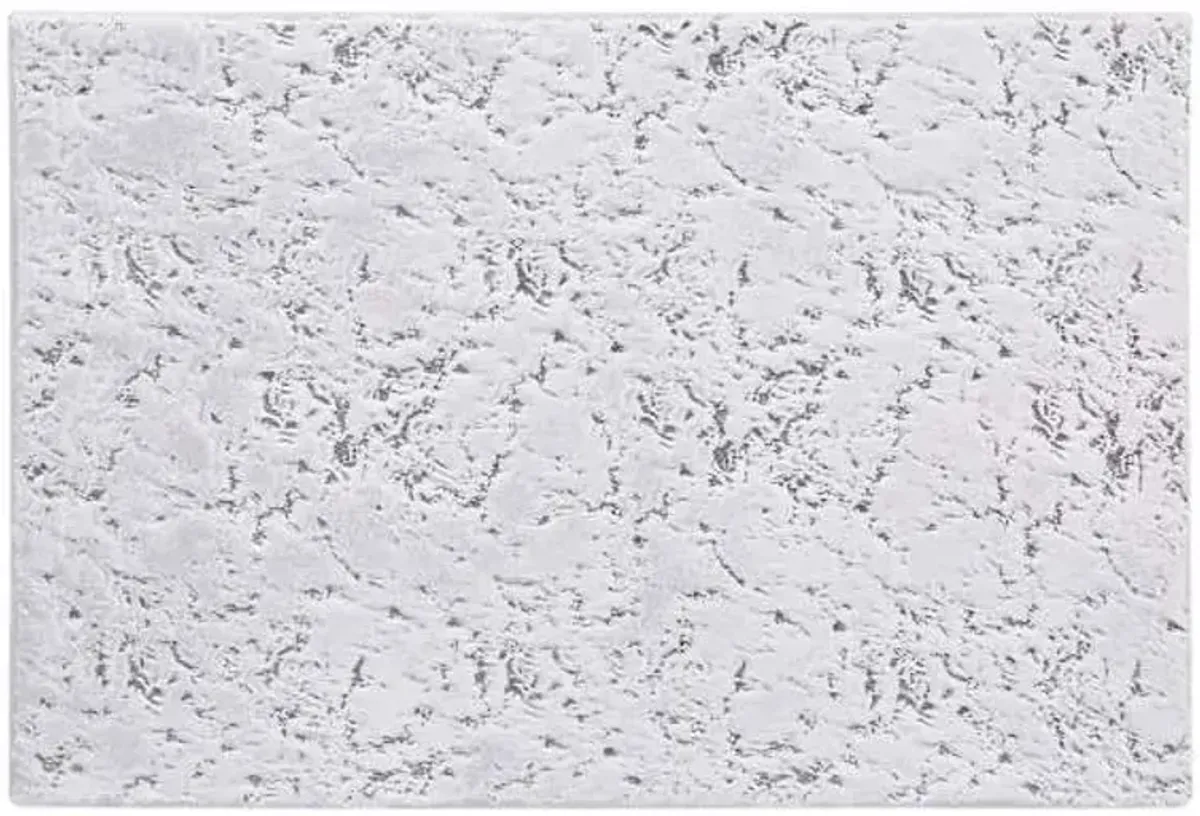 Ivory Foiled Faux Fur Accent Rug, 2x3