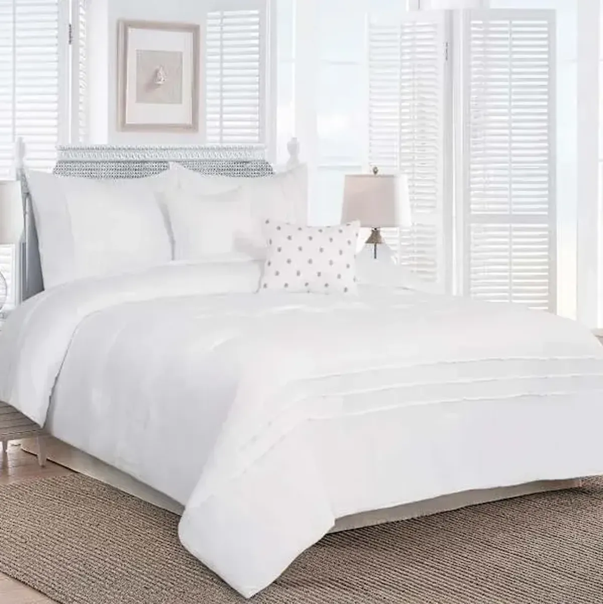 Logan 5-Piece White Comforter Set, Queen