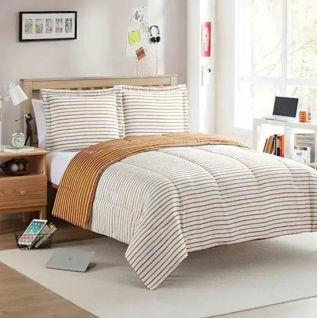 Soul Searcher 2-Piece Orange Printed Essential Comforter Set, Twin