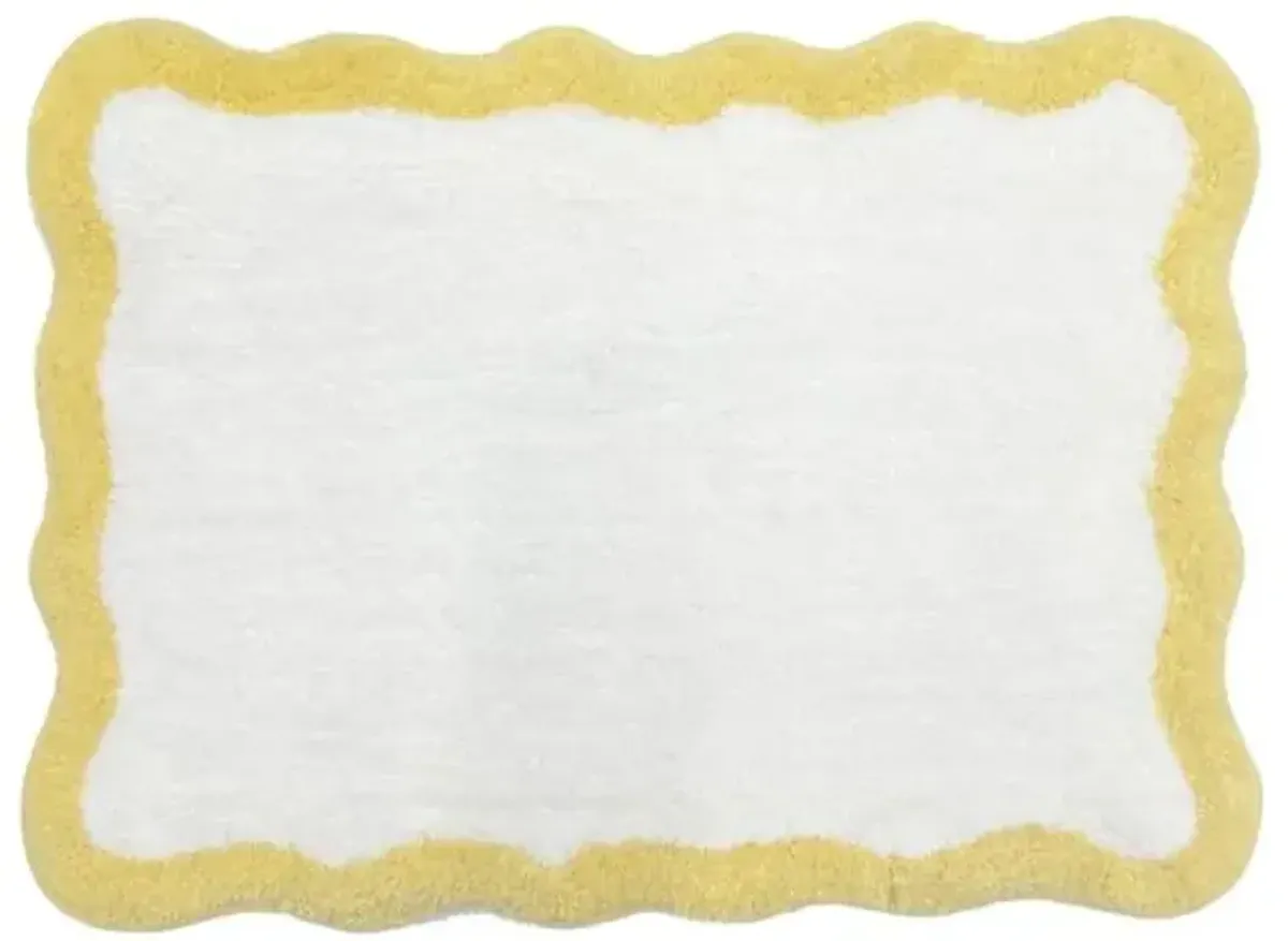 Tiny Dreamers Yellow Scalloped Border Bath Rug, 17x24