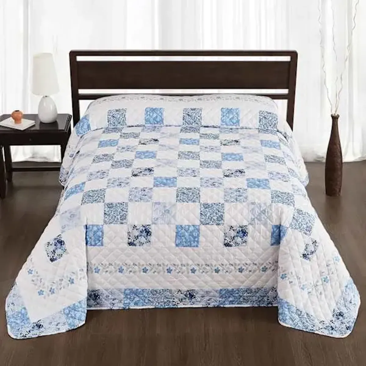Blue Patchwork Bedspread, Full/Queen
