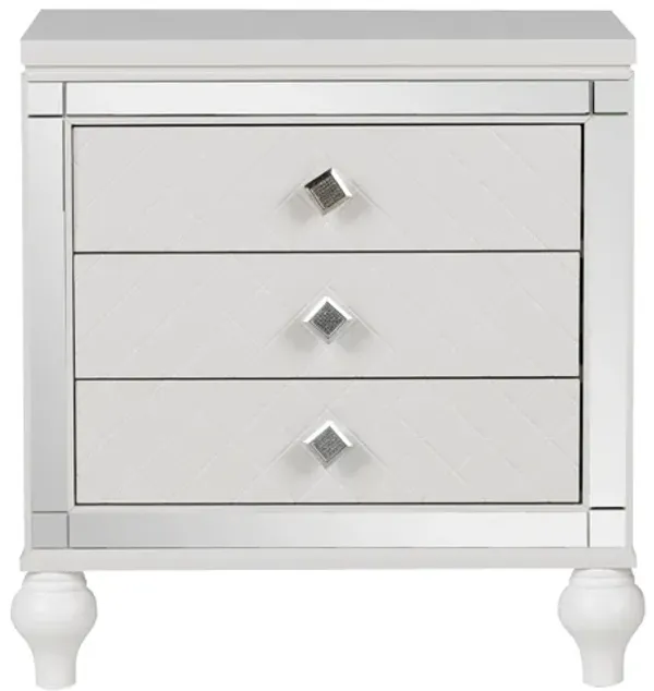 Modern Glam White 3-Drawer Nightstand with Diamond-Textured Fronts & Crystal Knobs