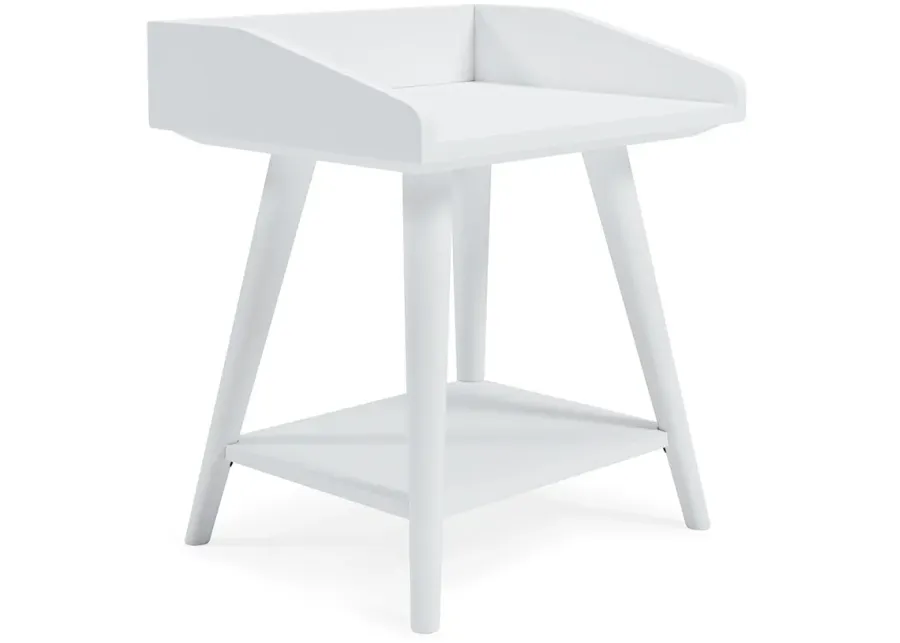 Blariden - White - Accent Table