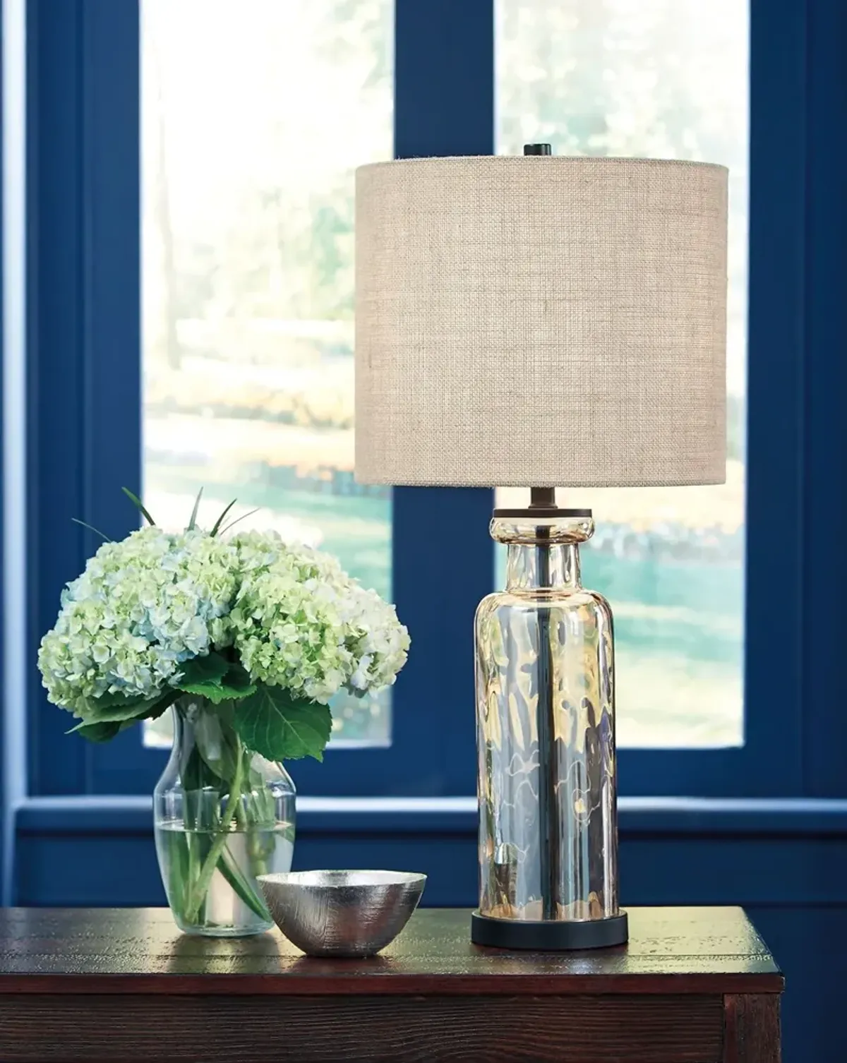 Laurentia - Champagne - Glass Table Lamp