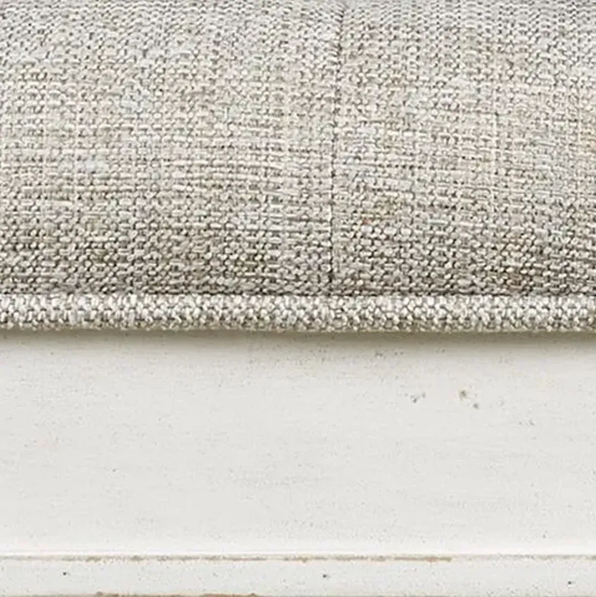 Realyn - Antique White - Accent Bench