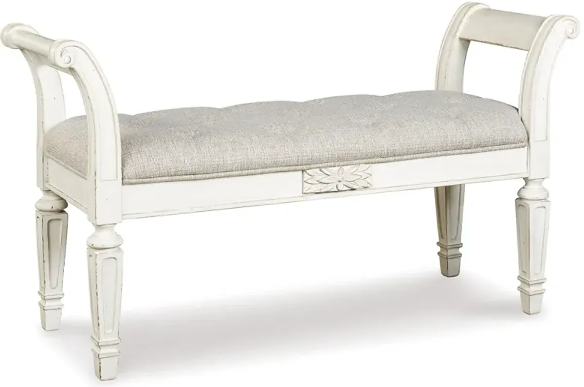 Realyn - Accent Bench - Antique White