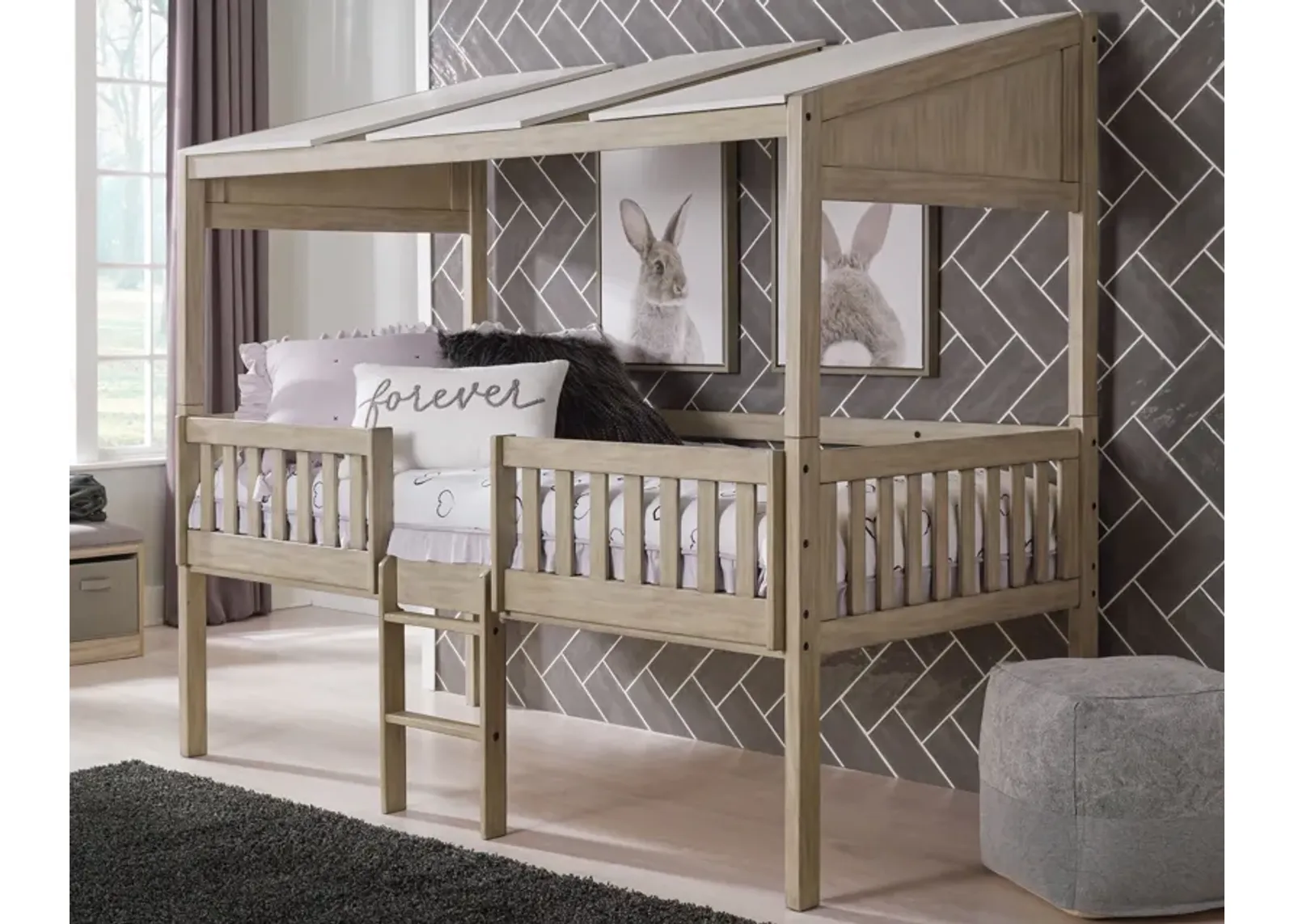 Wrenalyn - White / Brown / Beige - Twin Loft Bed With Roof Panels