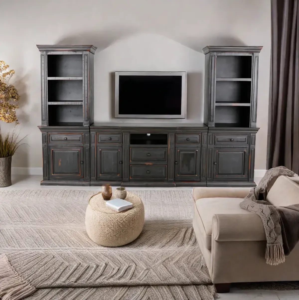 MAGNOLIA / ASPEN 3 PIECE ENTERTAINMENT CENTER