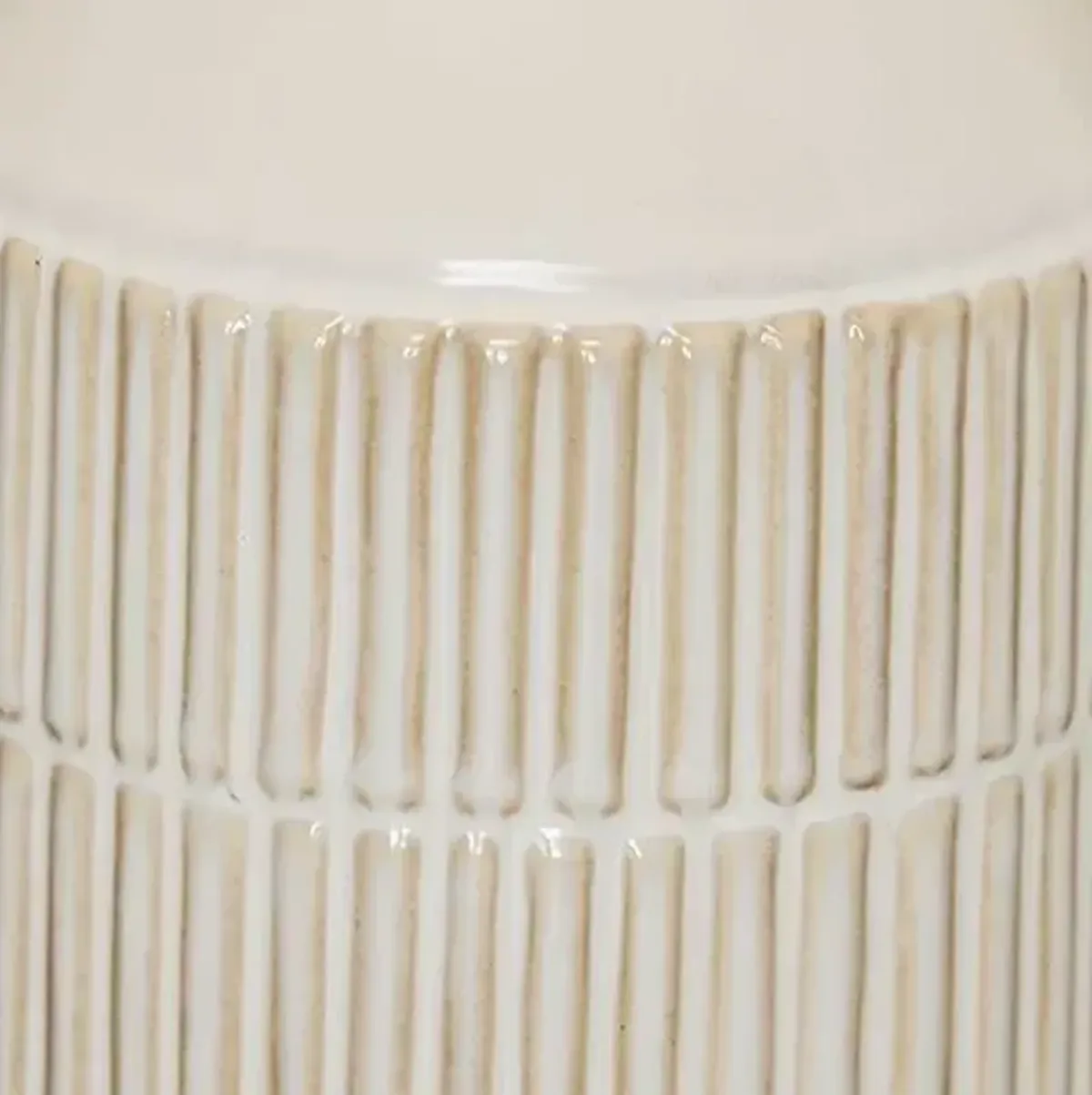 Willport - Ceramic Table Lamp (Set of 2) - Off White