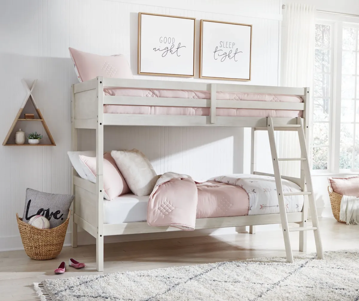 Robbinsdale - Antique White - Twin/twin Bunk Bed W/Ladder