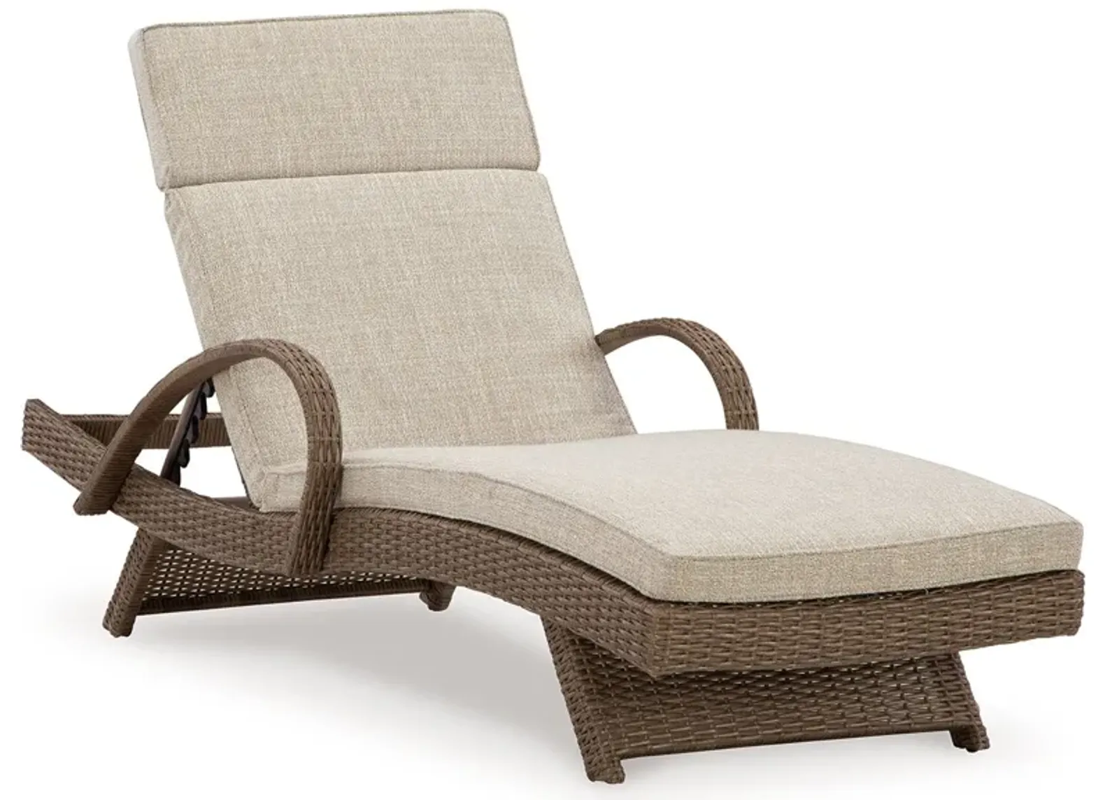 Beachcroft - Beige - Chaise Lounge With Cushion