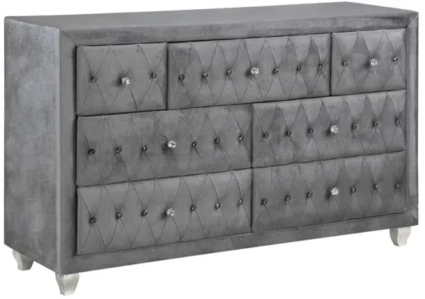 Deanna - 7-Drawer Rectangular Dresser