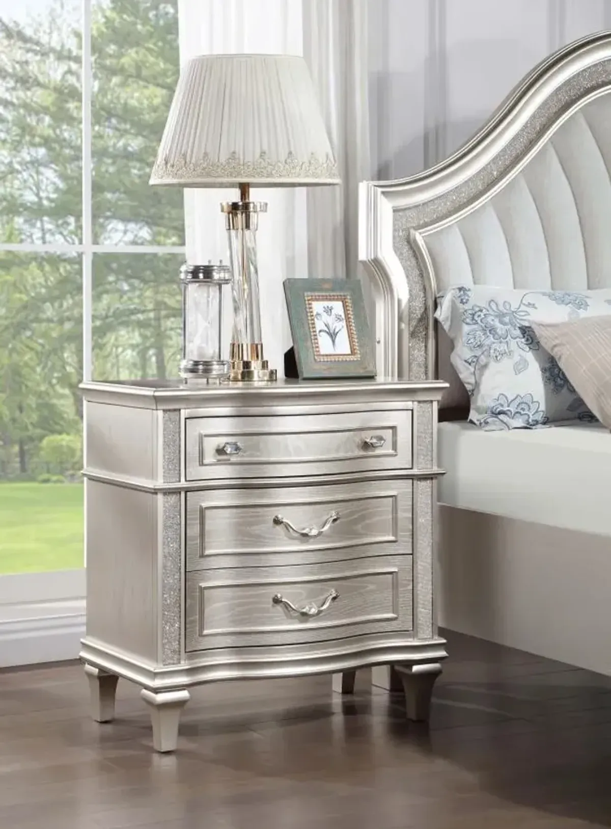 Evangeline - 3-Drawer Nightstand - Silver Oak