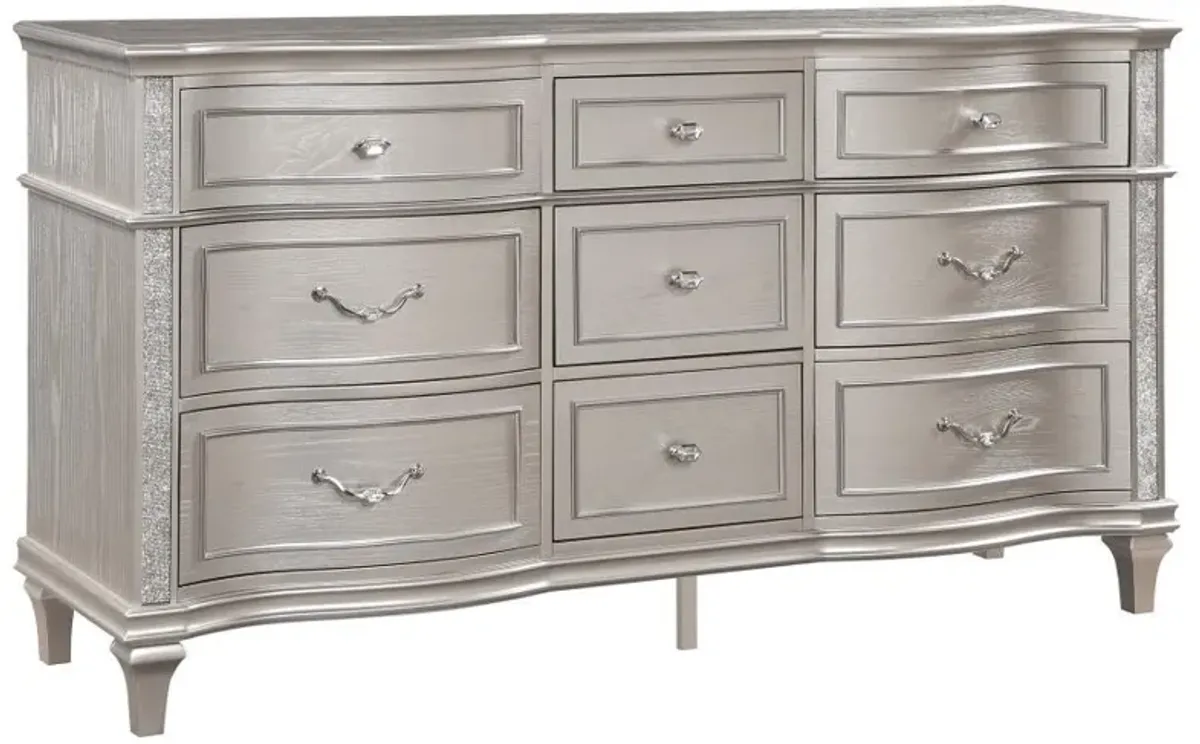 Evangeline - 9-Drawer Dresser - Silver Oak