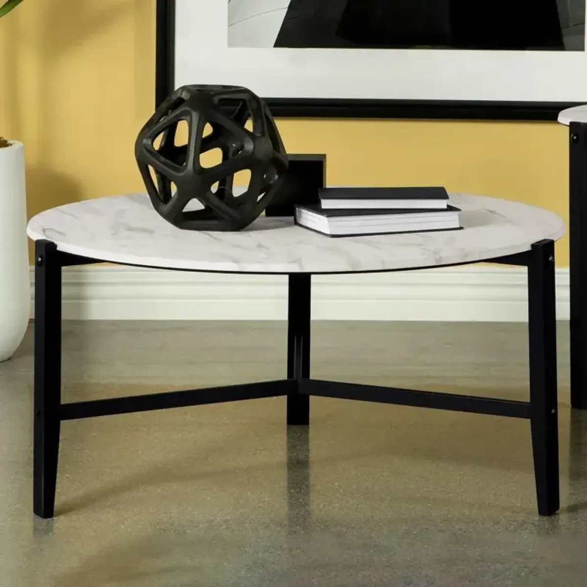 Tandi - Round Faux Marble Coffee Table - White And Black