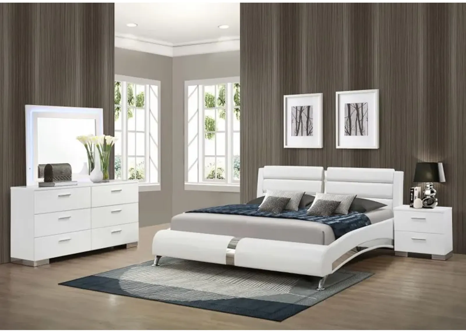 Jeremaine - Upholstered Platform Bedroom Set With LED