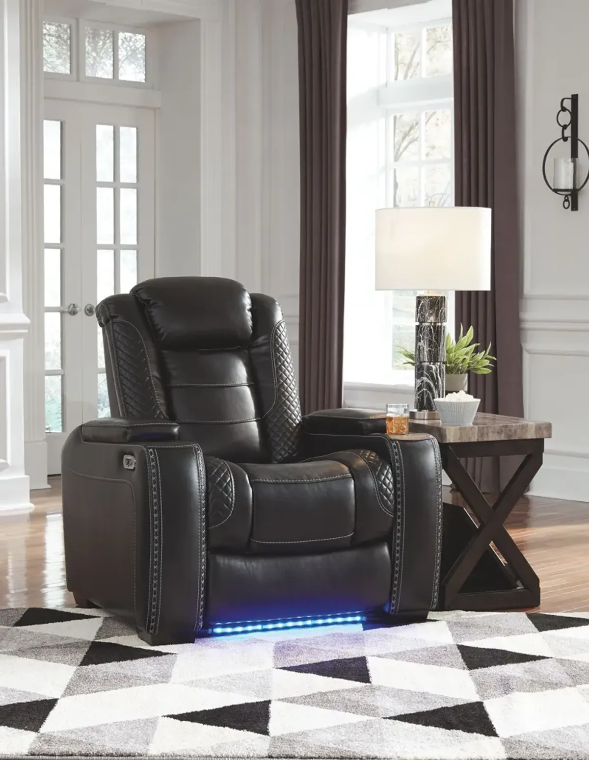 Party Time - Power Recliner