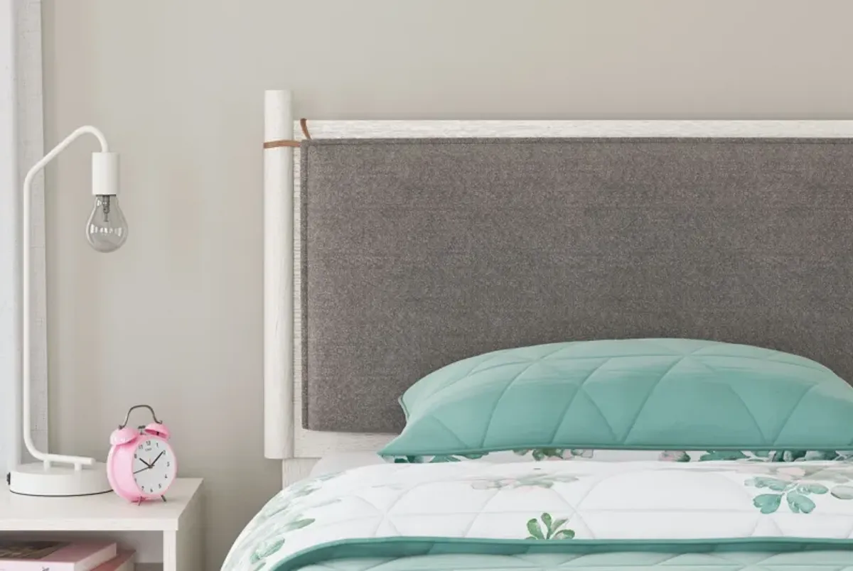 Aprilyn - Panel Headboard