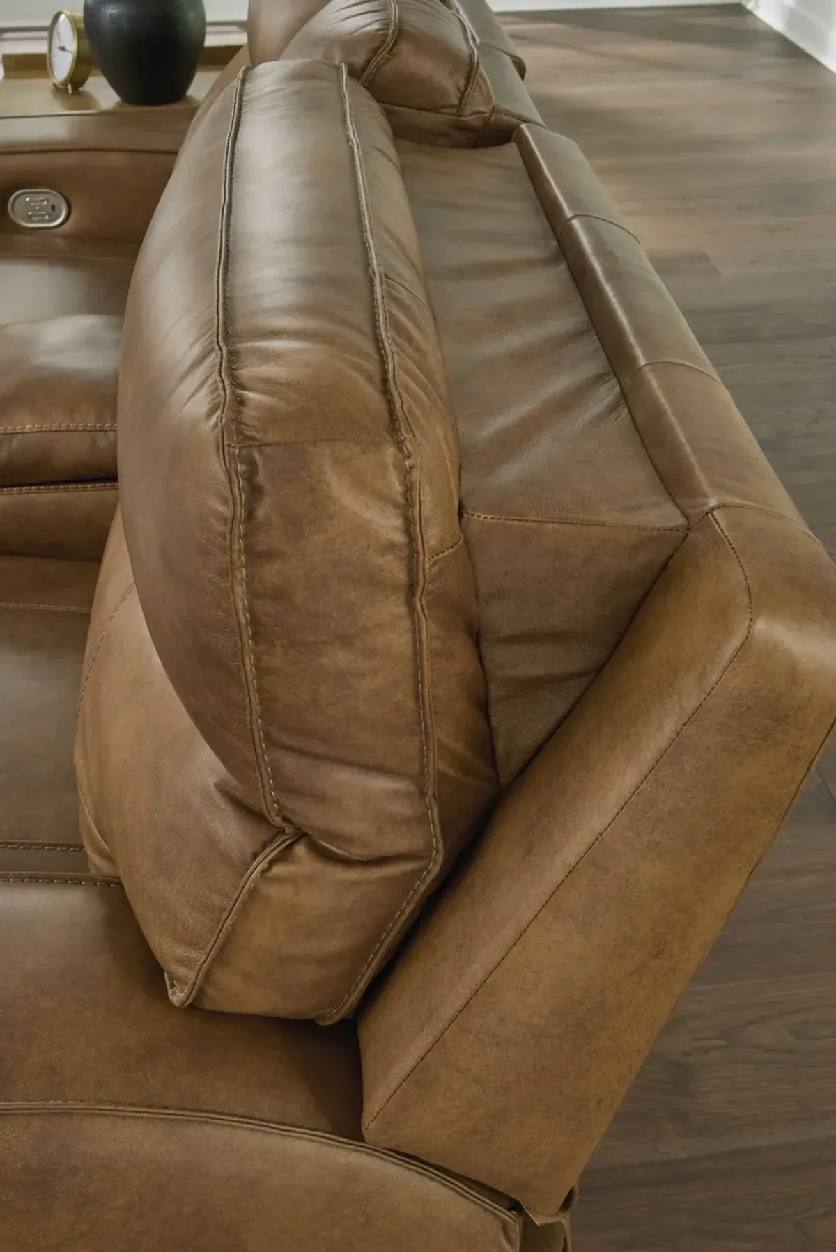 Game Plan - Power Reclining Loveseat