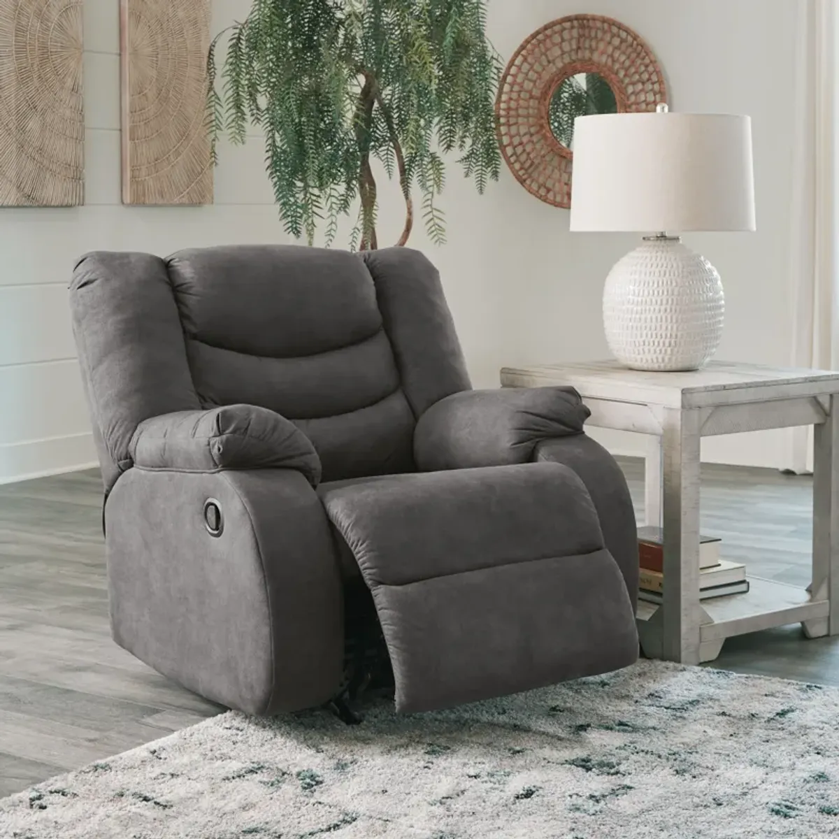 Partymate - Rocker Recliner