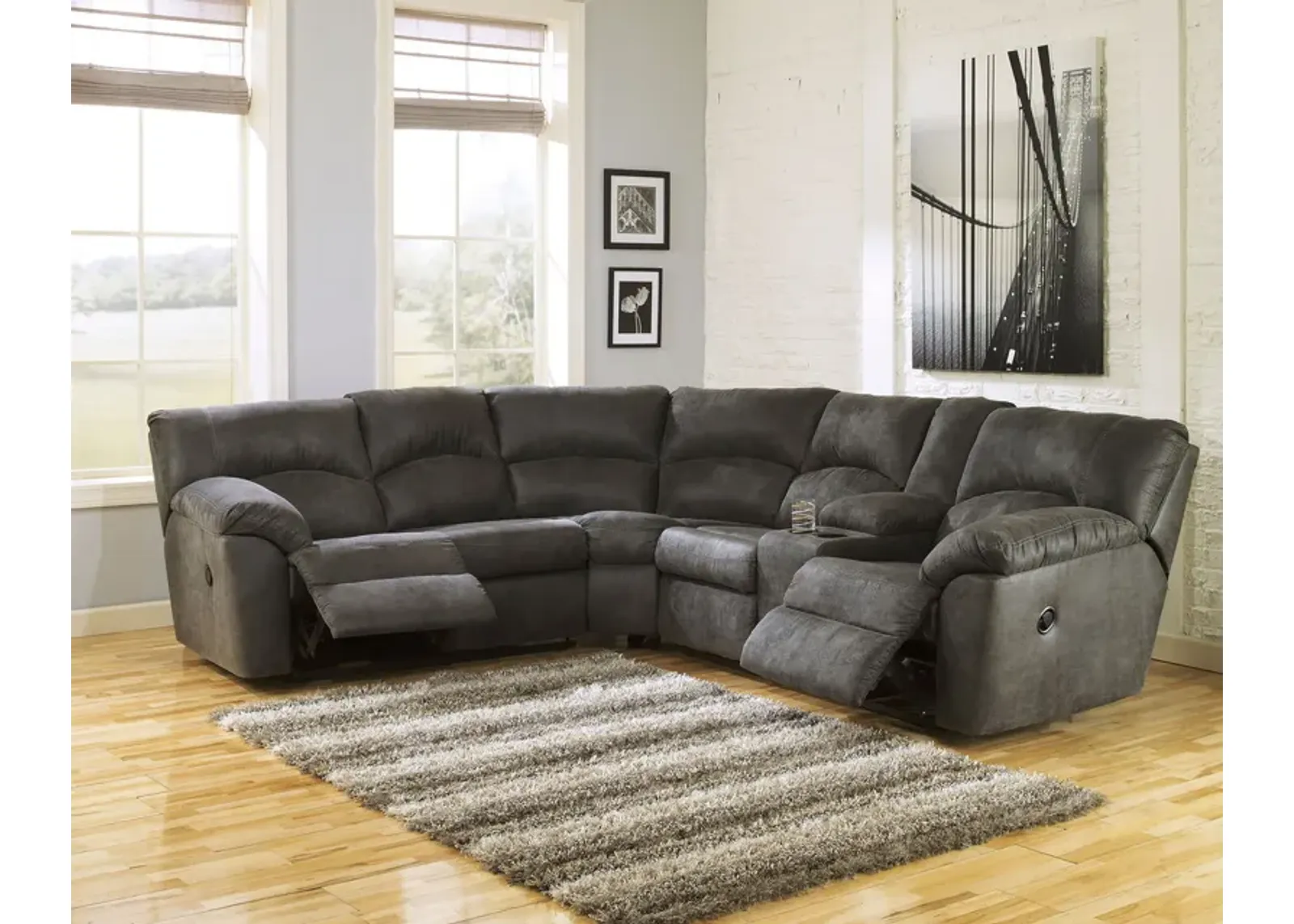 Tambo - Reclining Sectional