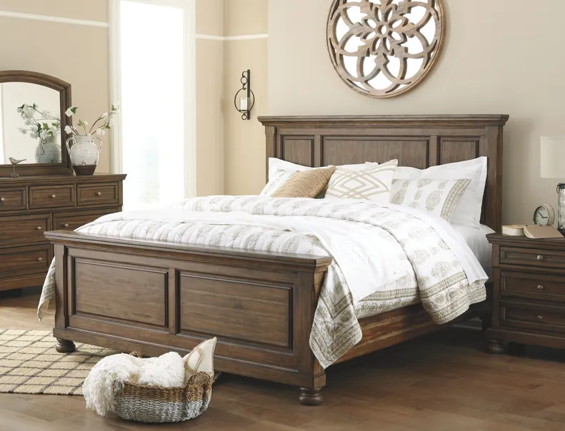 Flynnter - Panel Bedroom Set