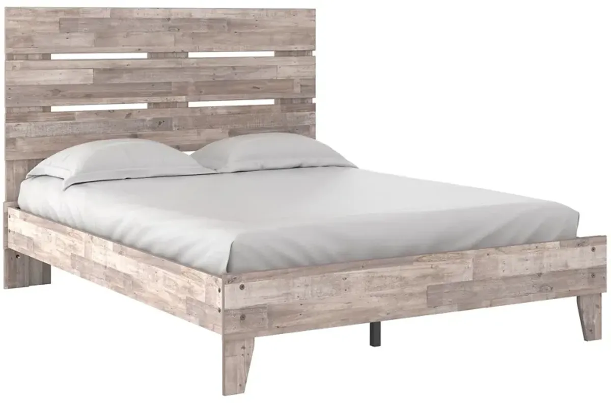 Neilsville - Panel Bed