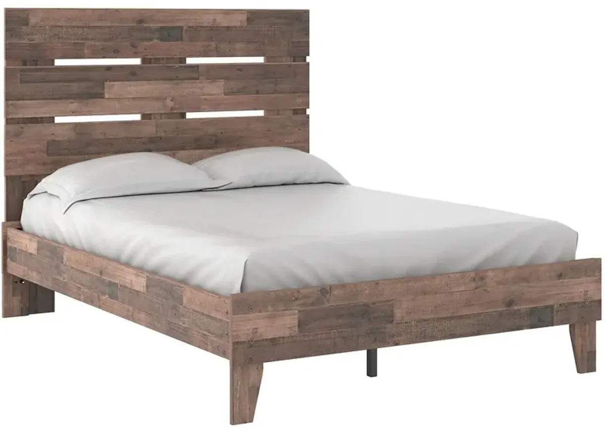 Neilsville - Panel Bed