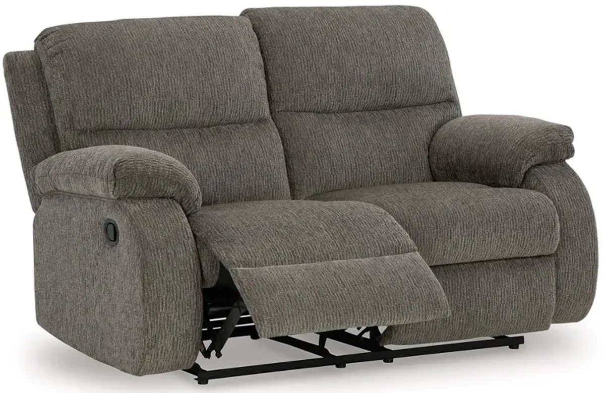 Scranto - Reclining Loveseat