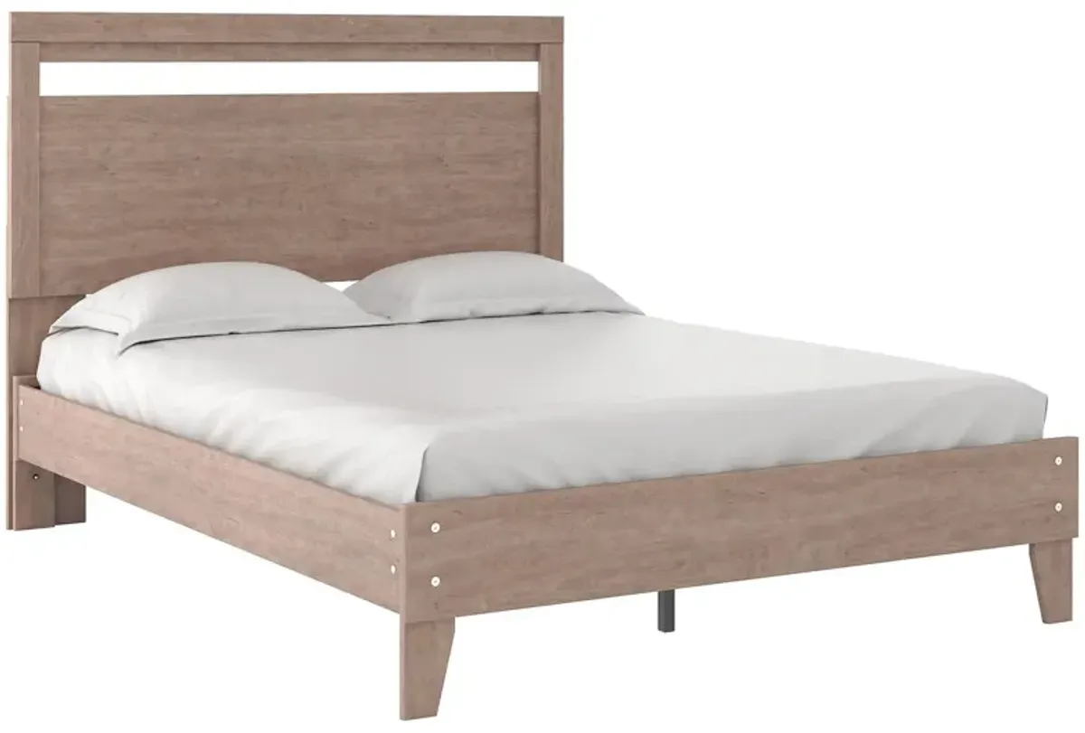 Flannia - Panel Platform Bed