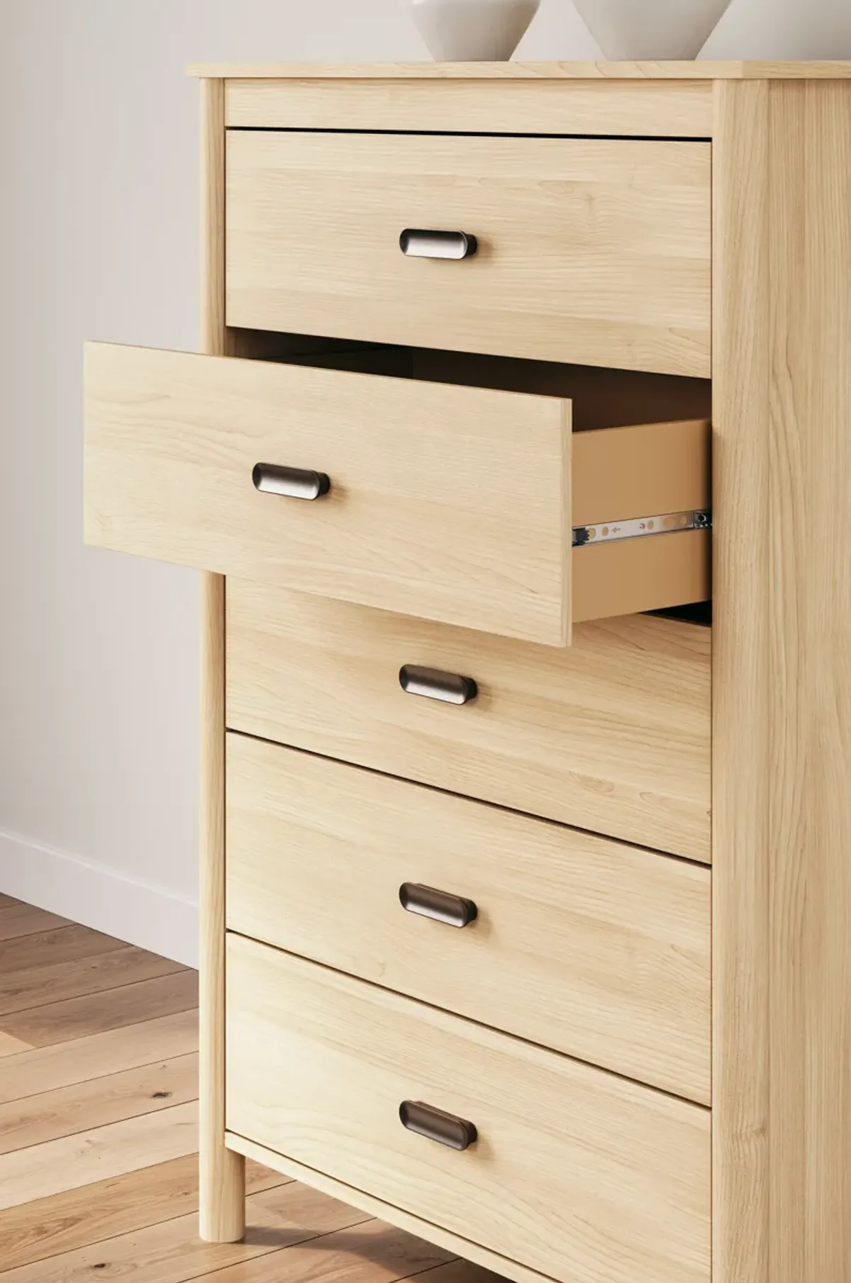 Cabinella - Tan - Five Drawer Chest