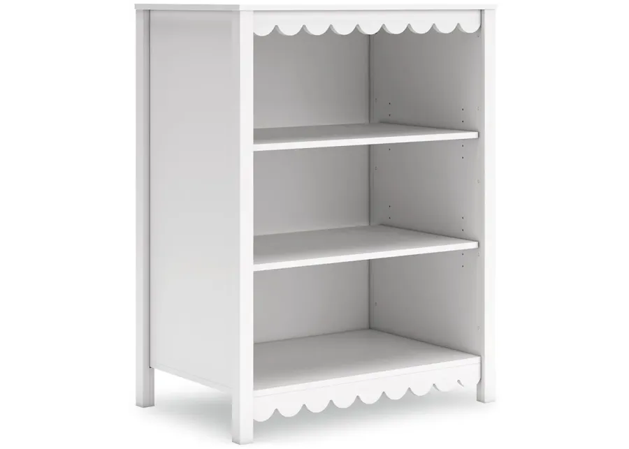 Hallityn - White - Bookcase