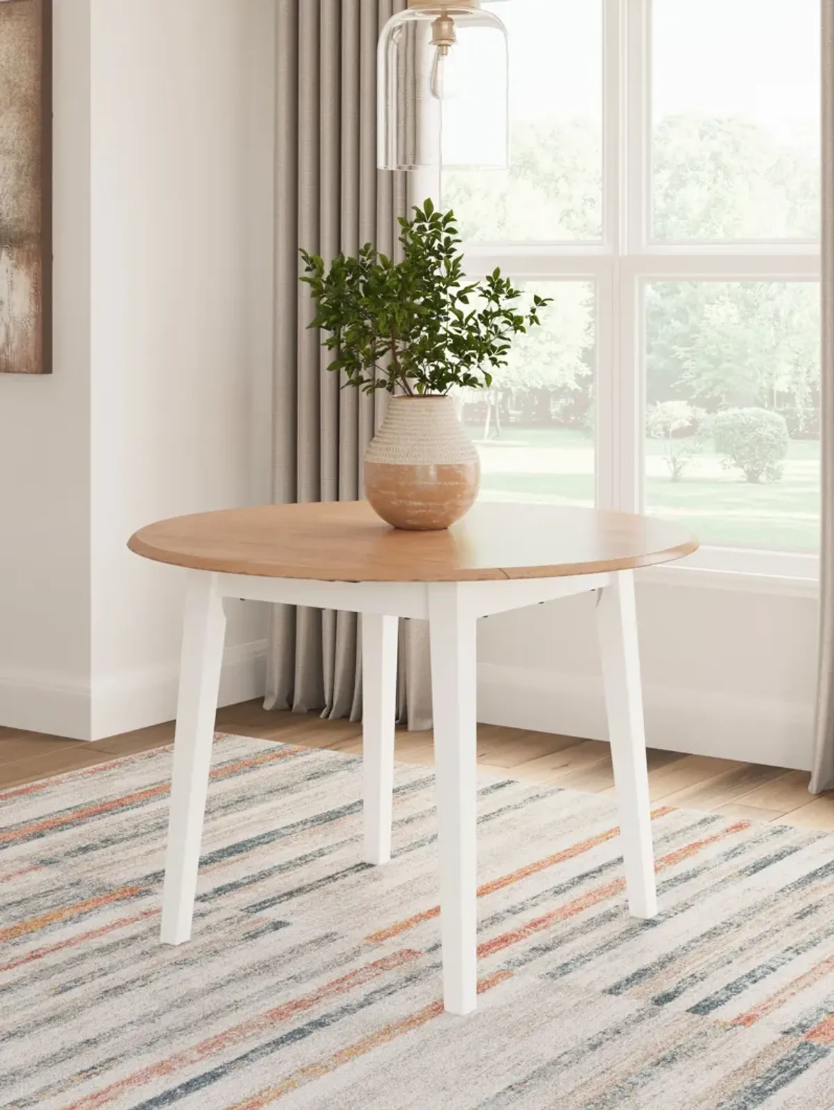 Gesthaven - Round Dining Room Drop Leaf Table