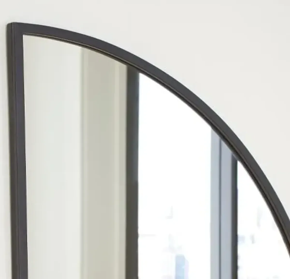 Denlow - Accent Mirror - Black
