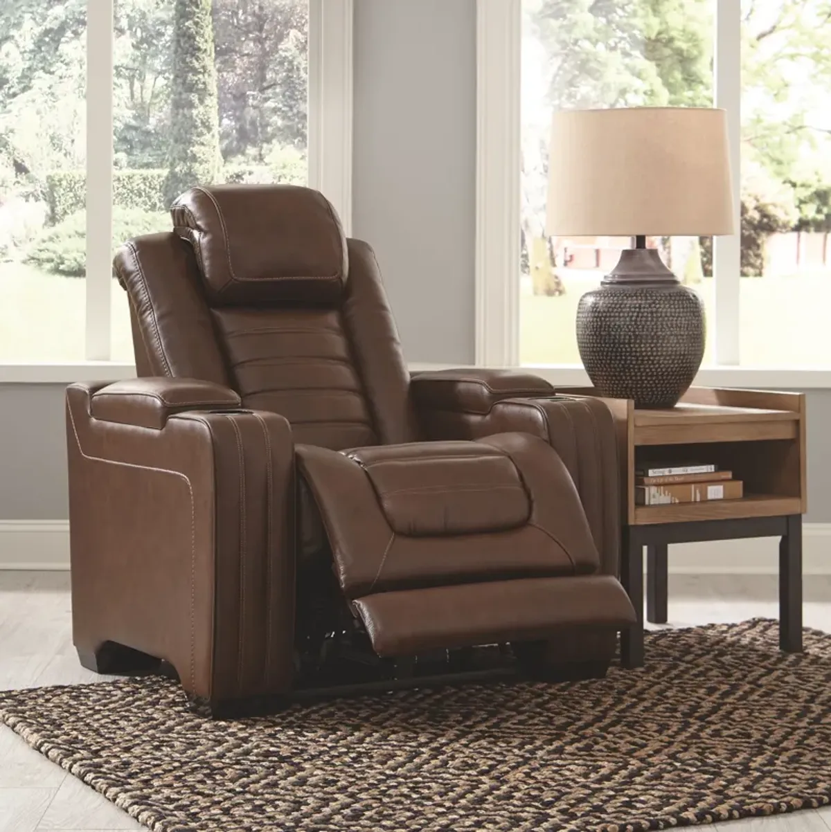 Backtrack - Chocolate - Pwr Recliner/Adj Headrest