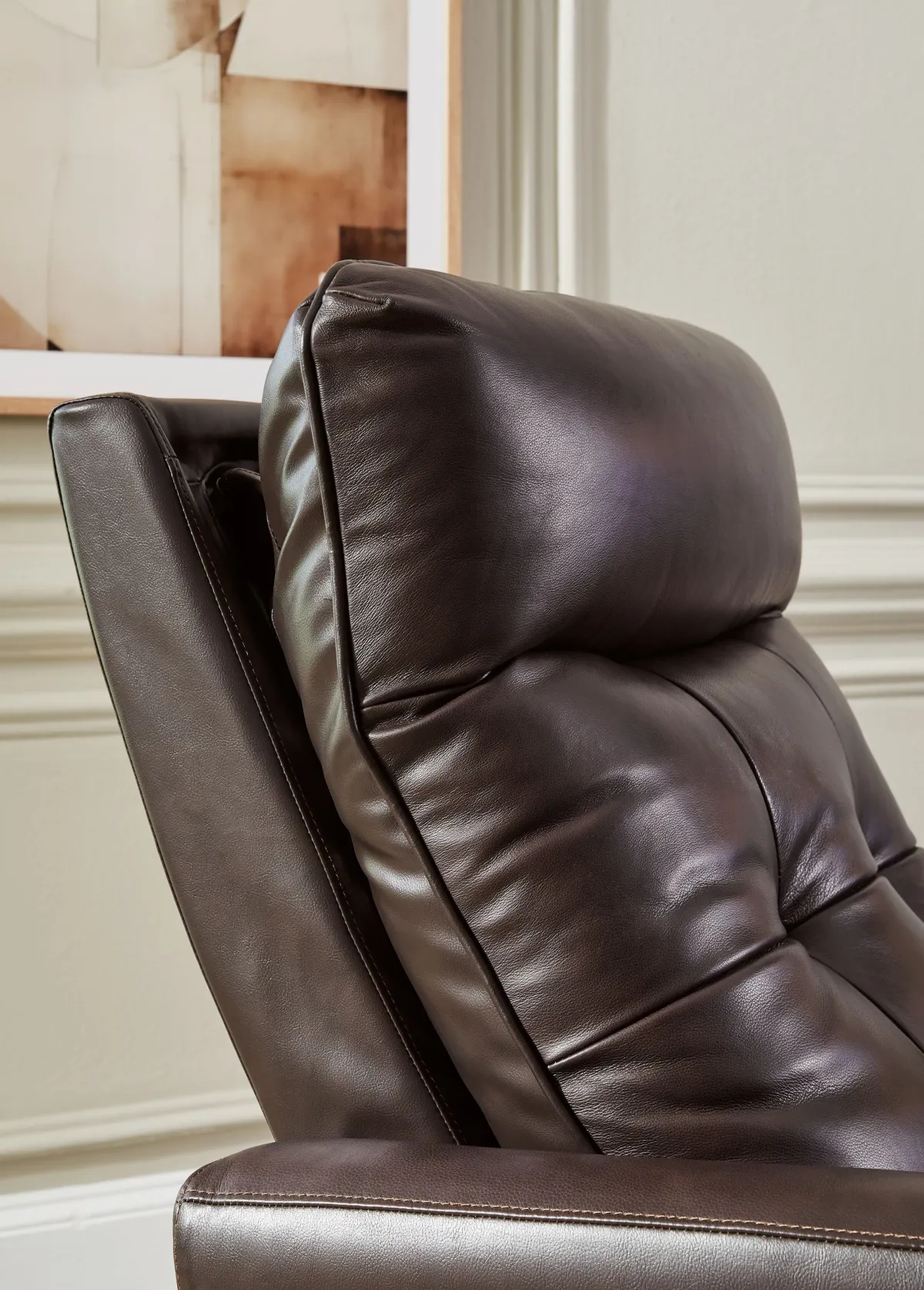 Pisgham - Power Recliner With Adj Headrest