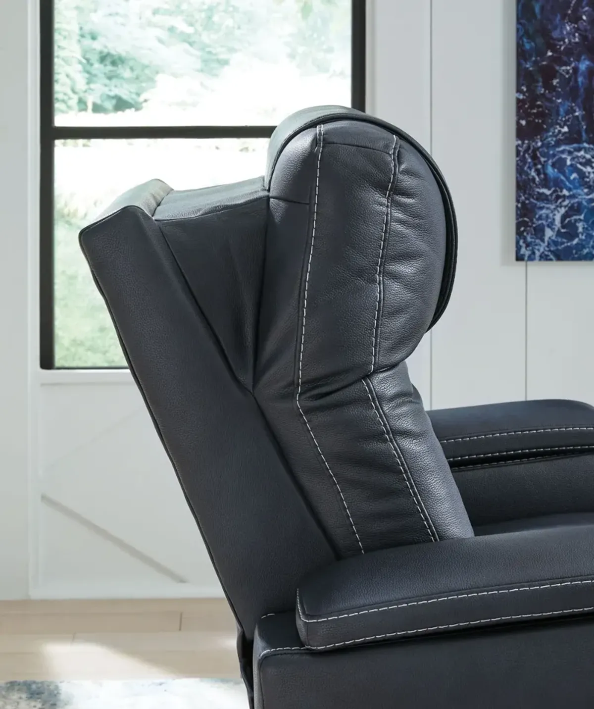 Feazada - Power Recliner With Adj Headrest