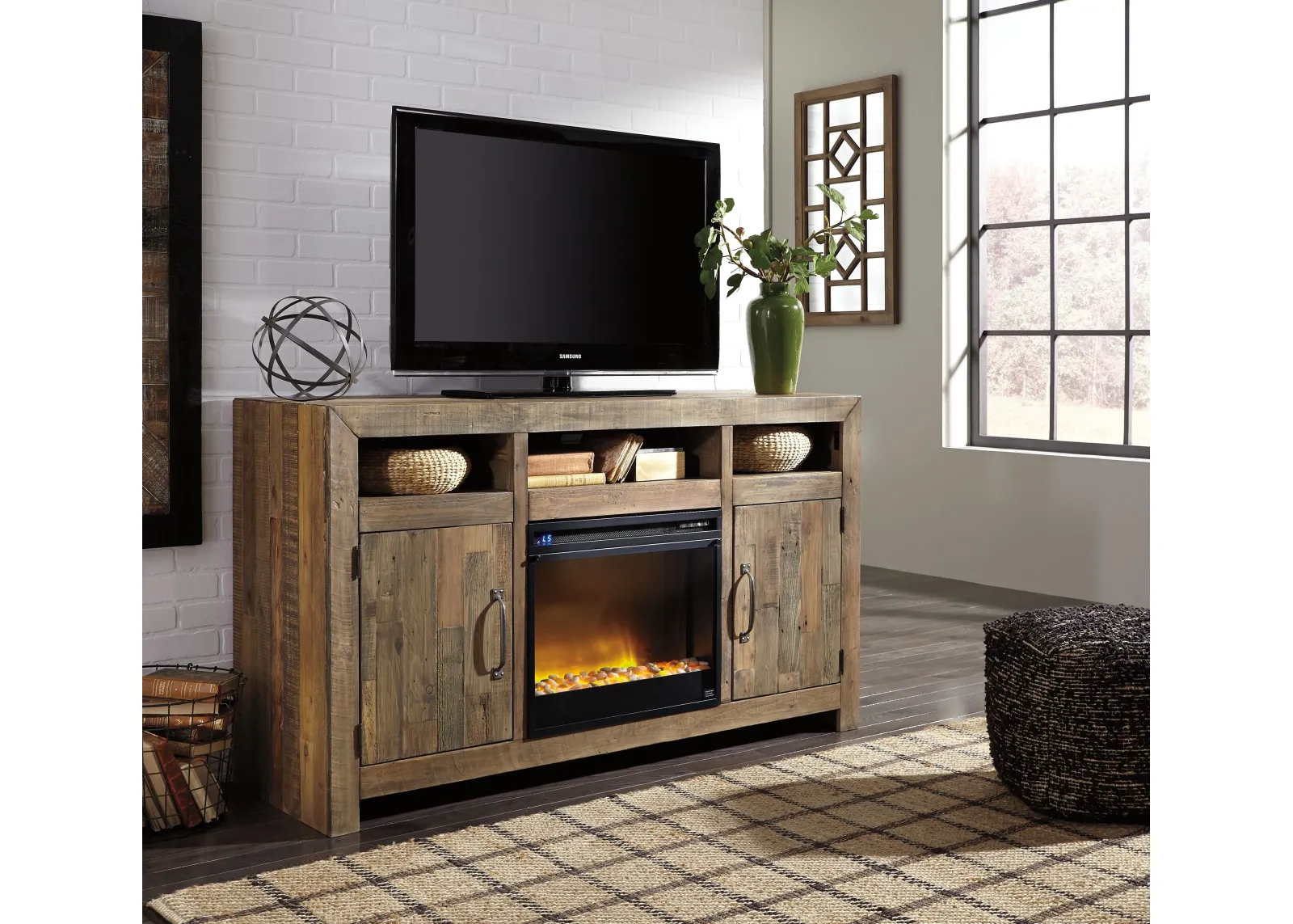 Sommerford - TV Stand With Fireplace Insert