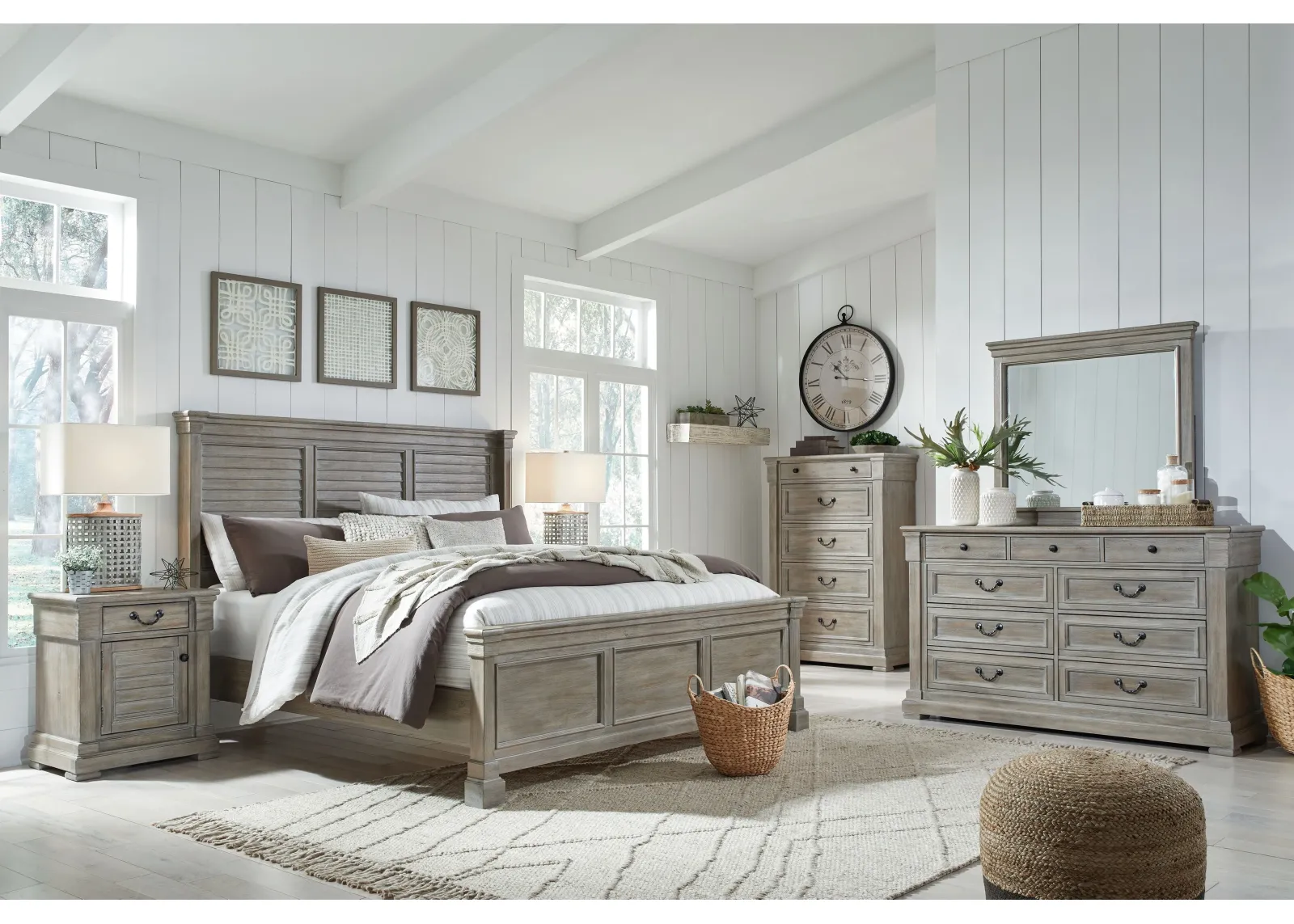 Moreshire - Bedroom Set