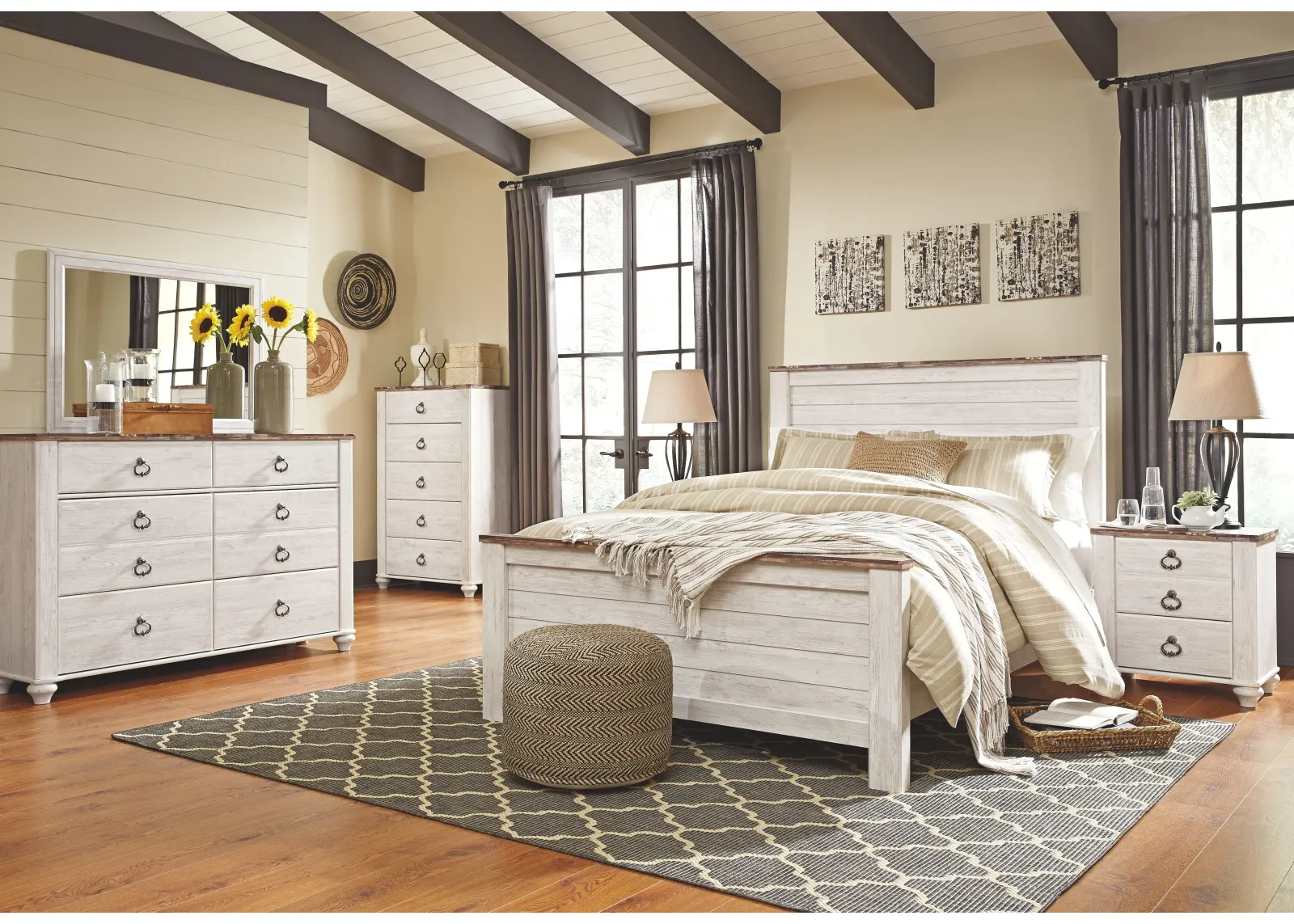 Willowton - Panel Bedroom Set