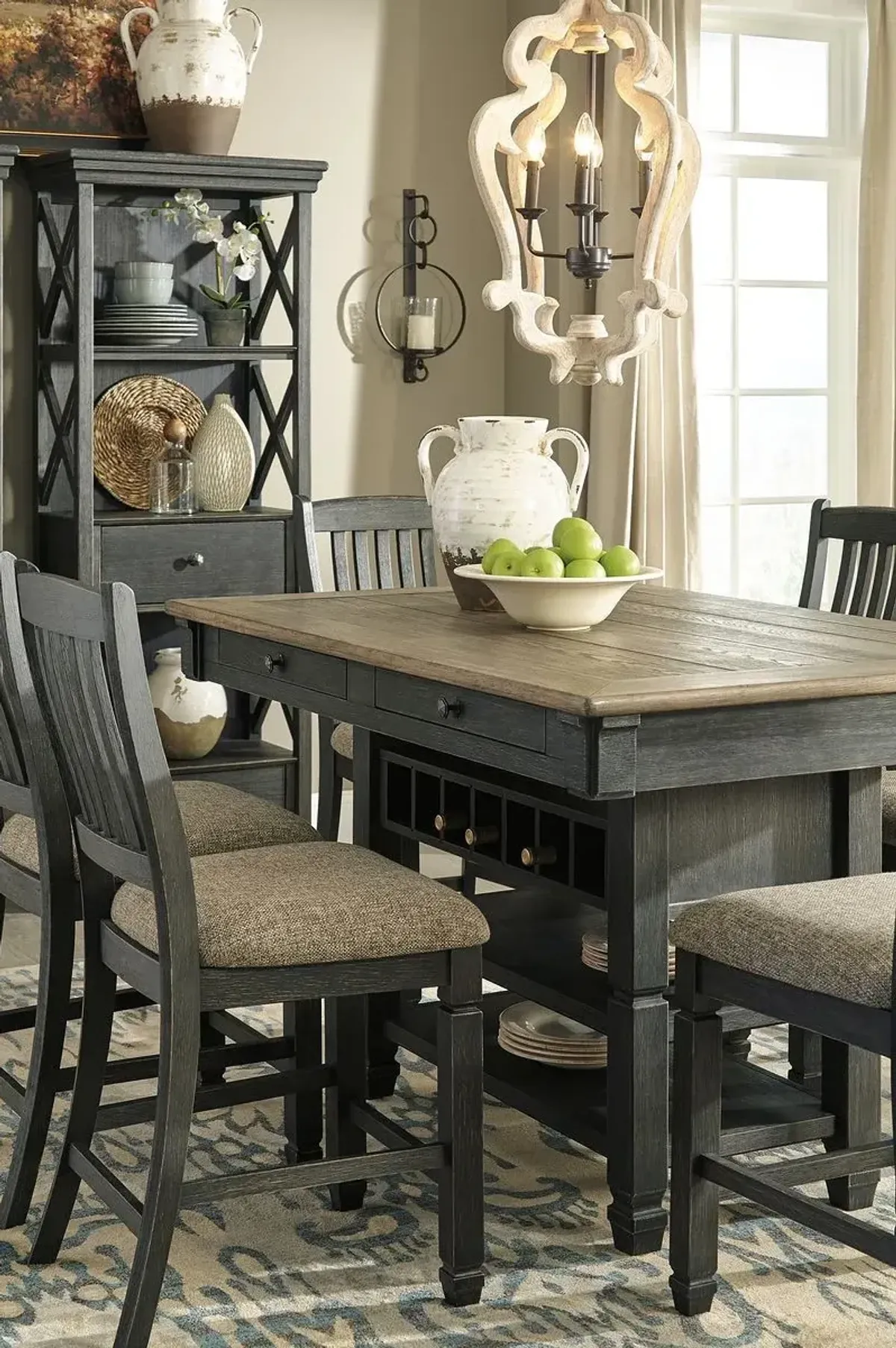 Tyler Creek - Counter Height Table Set