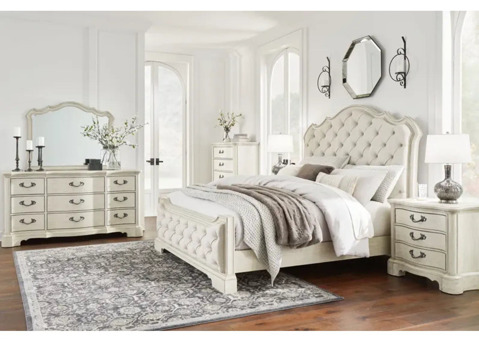 Arlendyne - Upholstered Bedroom Set