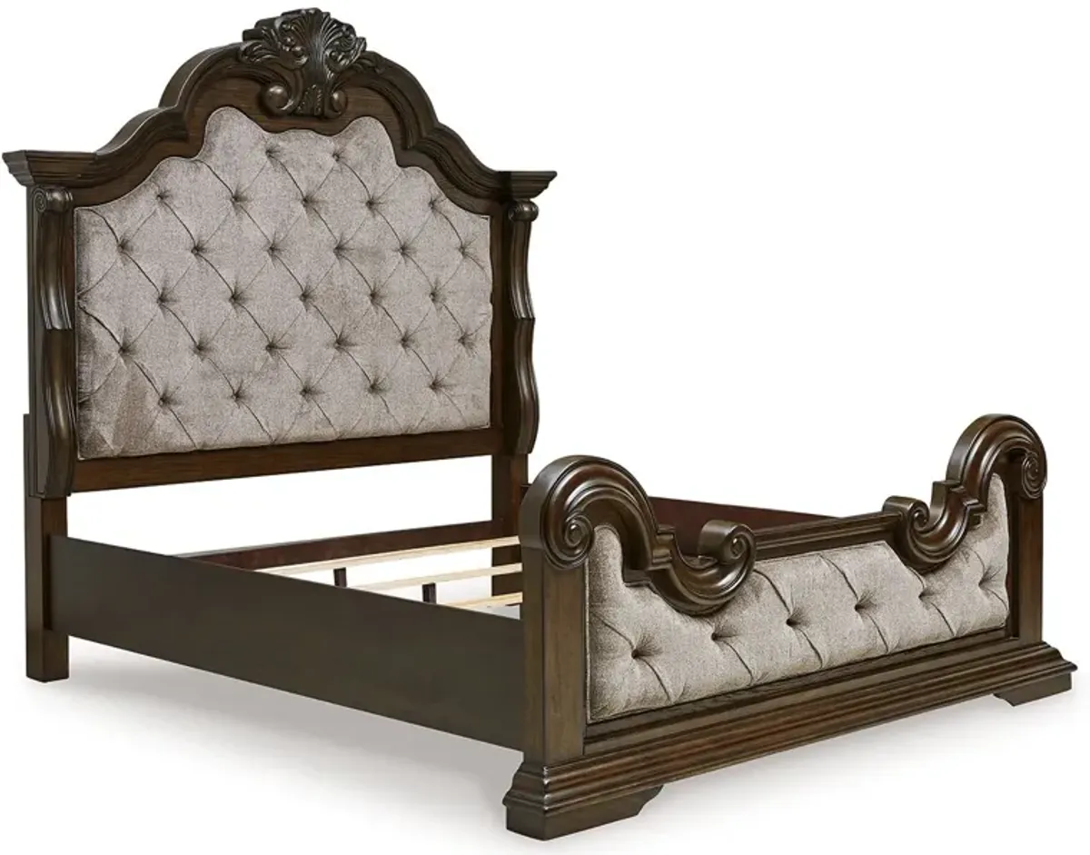 Maylee - Upholstered Bedroom Set