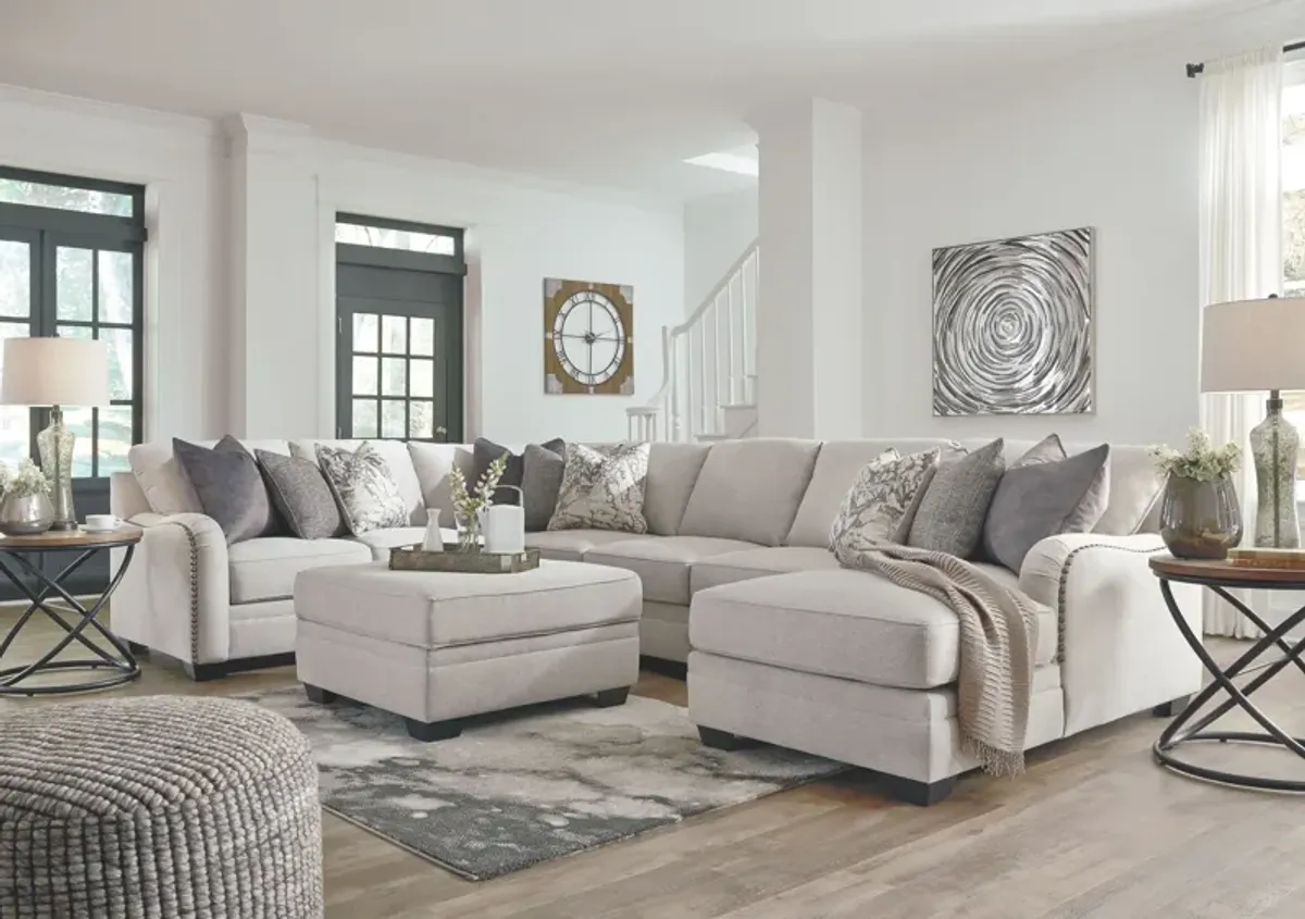 Dellara - Sectional Set