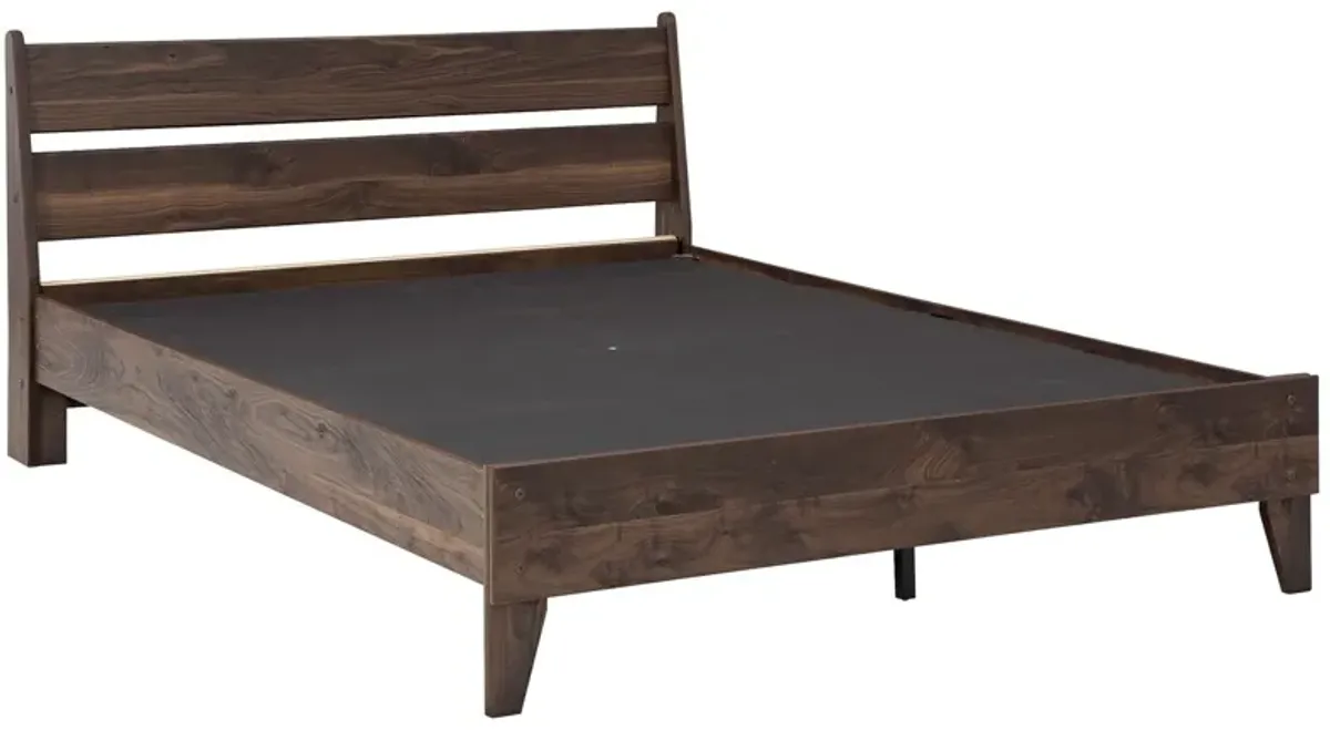 Calverson - Panel Platform Bed