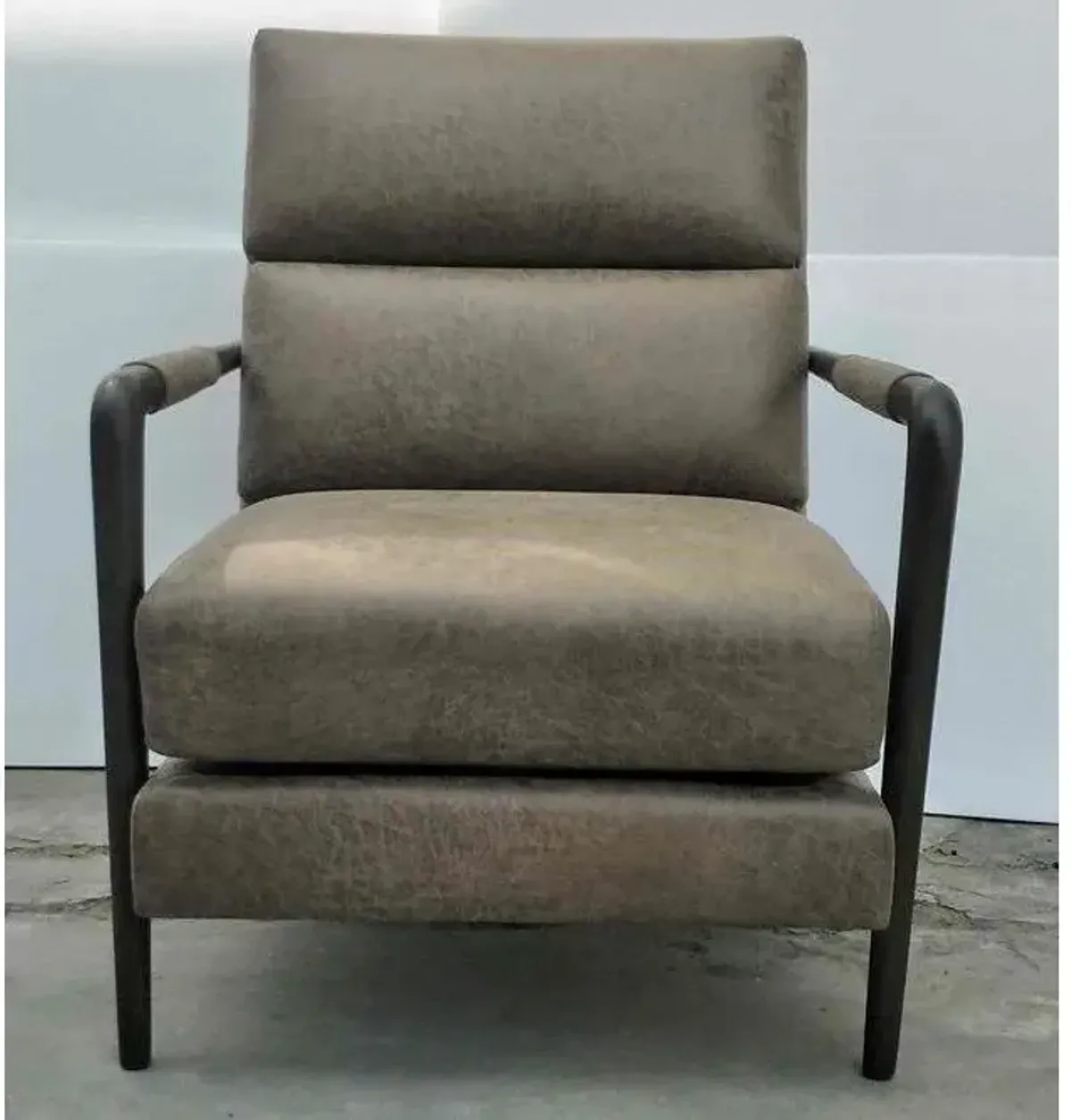 Gavin - Channel Accent Armchair - Brown