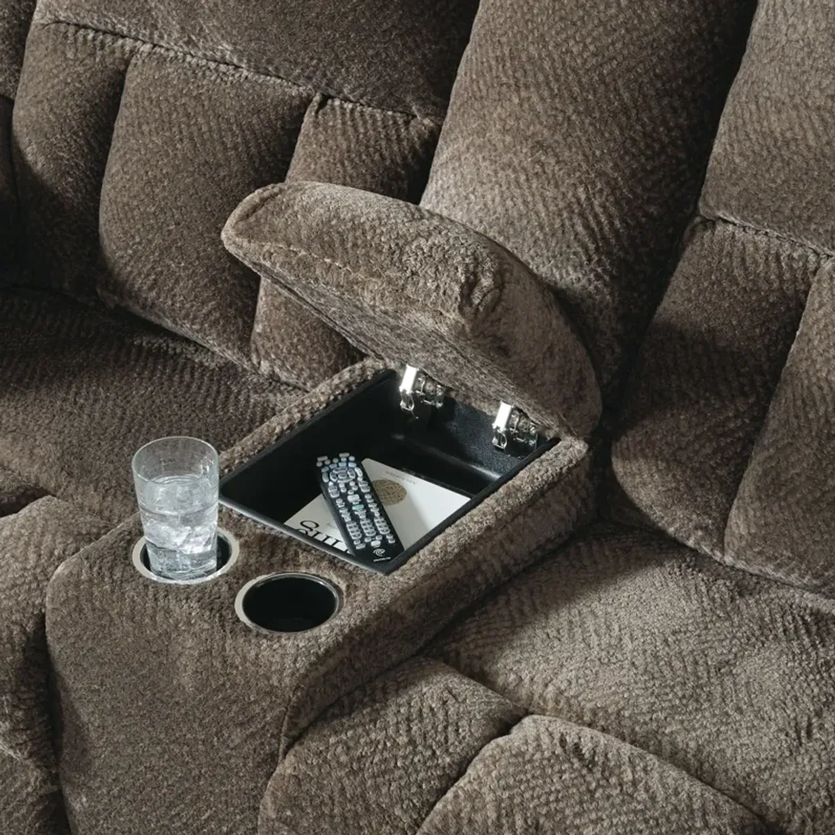 Frohn - Dbl Reclining Loveseat With Console