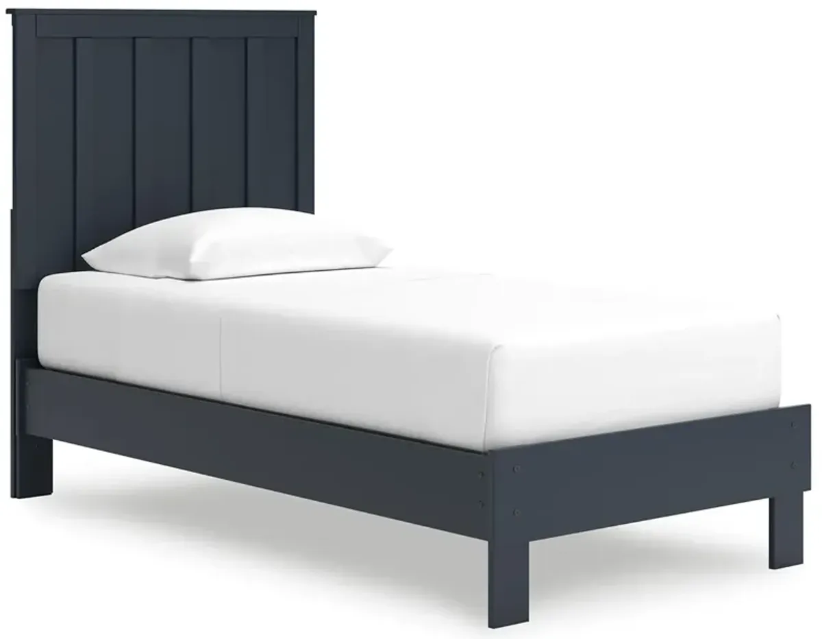 Simmenfort - Platform Bedroom Set