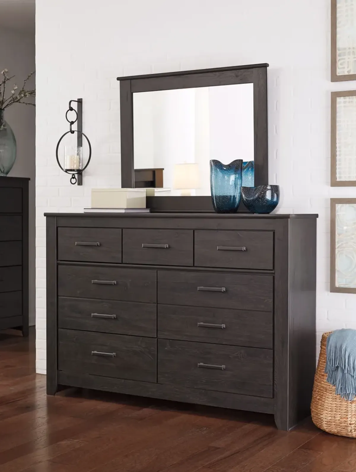 Brinxton - Bedroom Set