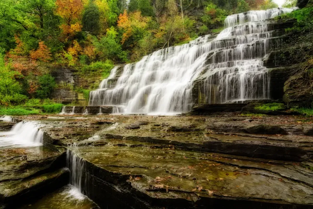 Small - Waterfall - Green